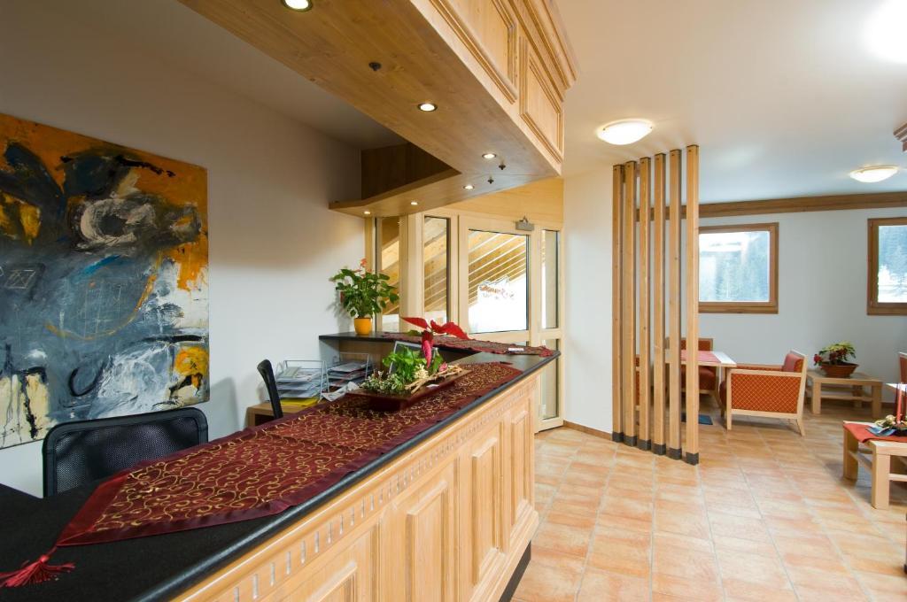 Hotel-Aparthotel San Bernardino Zewnętrze zdjęcie