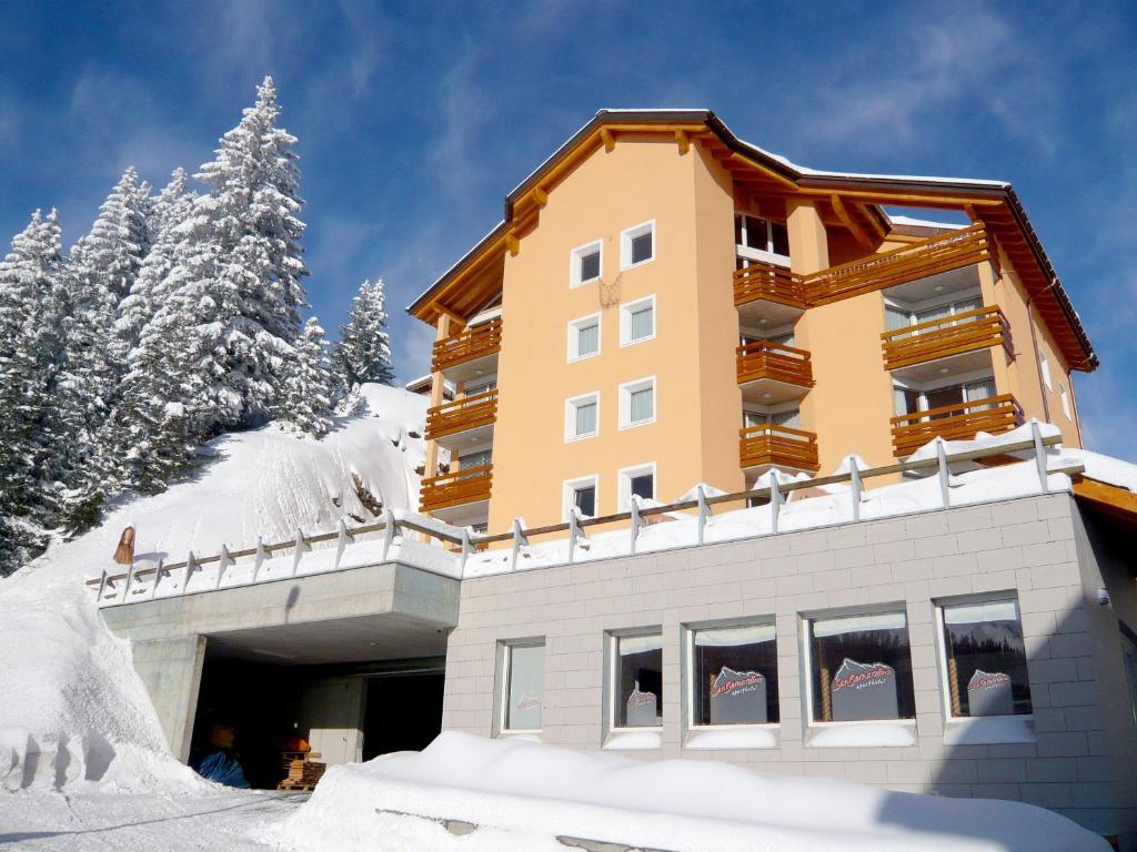 Hotel-Aparthotel San Bernardino Zewnętrze zdjęcie
